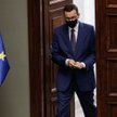 Posłowie pytają, rząd nie odpowiada. Urzędnicy: Jest pandemia