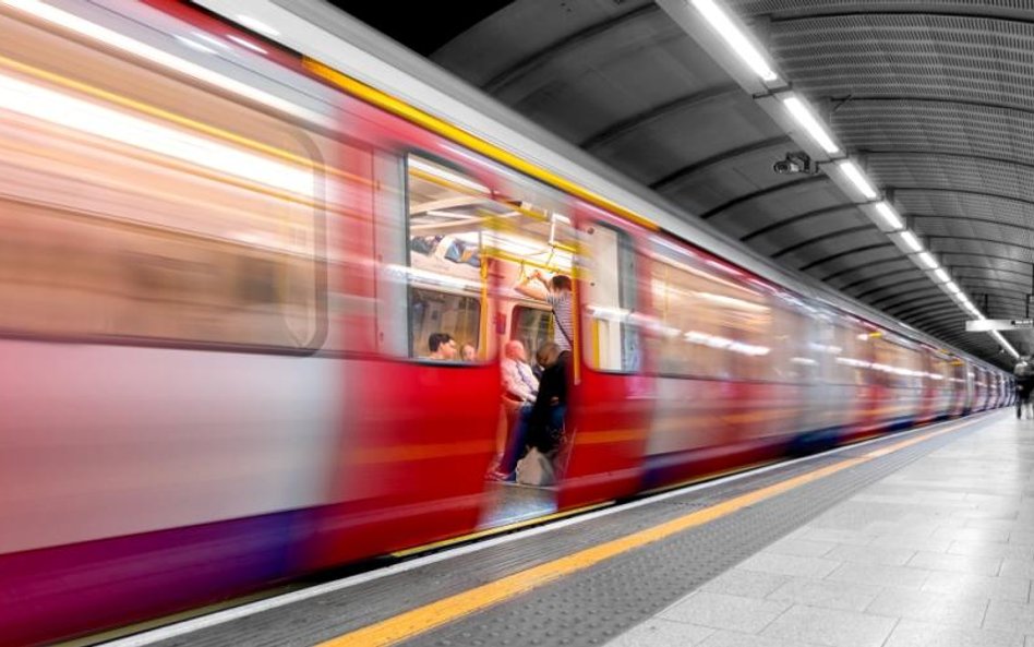 Dotacje na metro się znajdą, ale nie z Funduszu Odbudowy