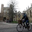 Polacy studiujący w Wielkiej Brytanii nie odbiegają wiedzą i pracowitością od Brytyjczyków. Na zdjec