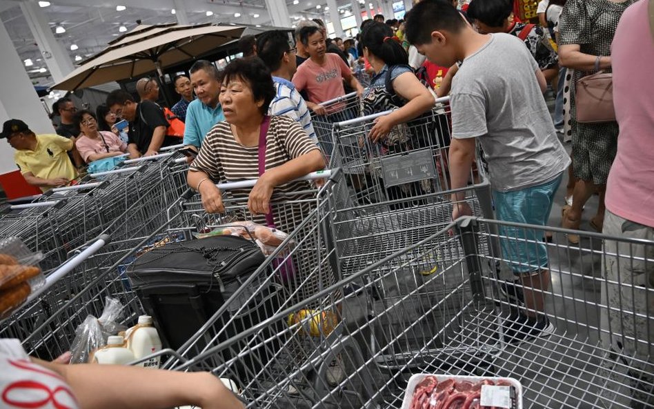 Pierwszy sklep Costco w Chinach. Chaos na otwarciu