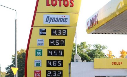 Zainteresowane nabyciem Lotosu są co najmniej dwa rosyjskie koncerny