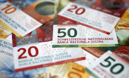 Polacy mają około 435 tys. umów hipotek frankowych, które są warte ponad 95 mld zł. Kredyty te spłac