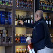 Chrześcijańska partia polityczna w Iraku walczy o prawo do alkoholu