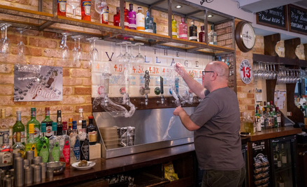 Od dziś w Anglii otwarte zostają puby i restauracje,