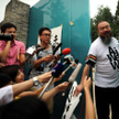 Ai Weiwei (z prawej)