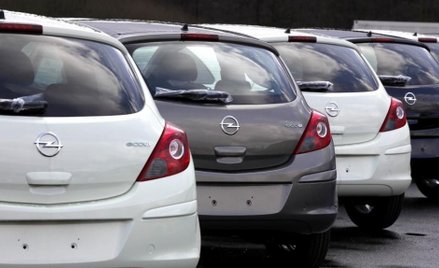 PSA redukuje połowę spółki w Chinach