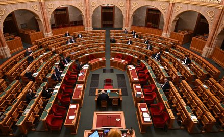 Węgierski parlament debatuje o wniosku Finlandii o wstąpieniu do NATO