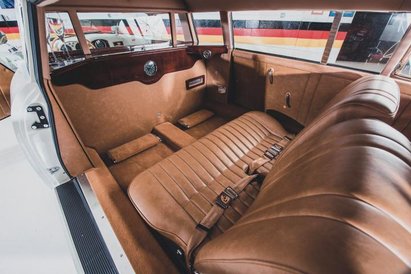 Wnętrze zachwyca jakością i przestronnością.