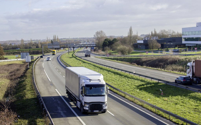 Monitoring samochodów ciężarowych poprawia terminowość zleceń
