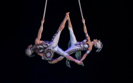 Kanadyjski cyrk nowego typu zbudował swoją legendę, odrzucając tresurę zwierząt i całkowicie koncent