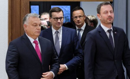 Premierzy: Węgier – Viktor Orbán, Polski – Mateusz Morawiecki i Słowacji - Eduard Heger w drodze na 