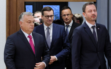 Premierzy: Węgier – Viktor Orbán, Polski – Mateusz Morawiecki i Słowacji - Eduard Heger w drodze na 