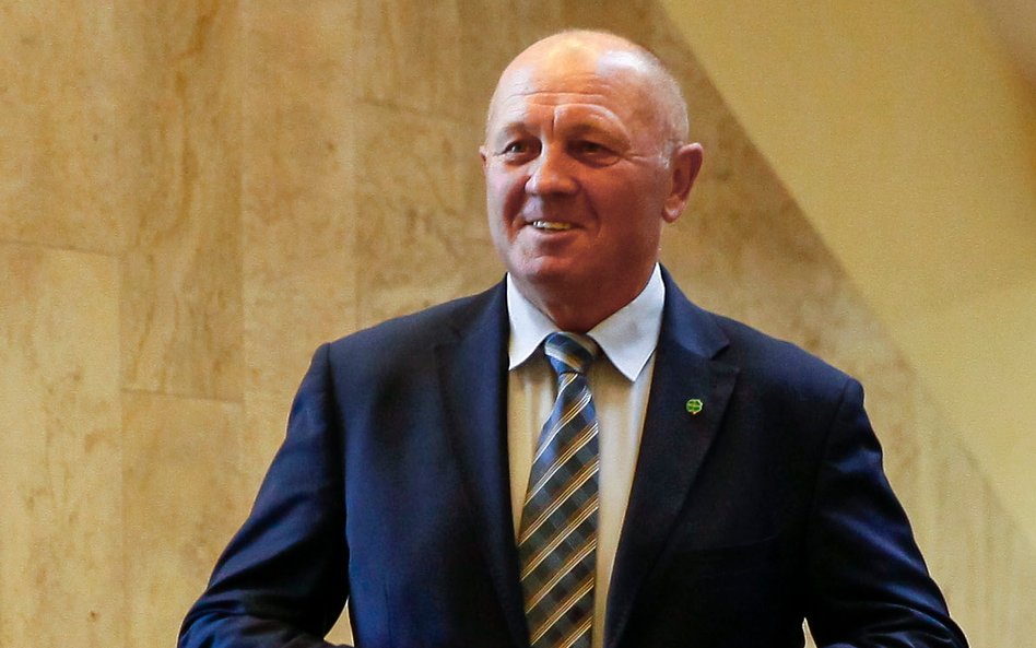 Część PSL chce wspierać PiS? Zainteresowany poseł zaprzecza
