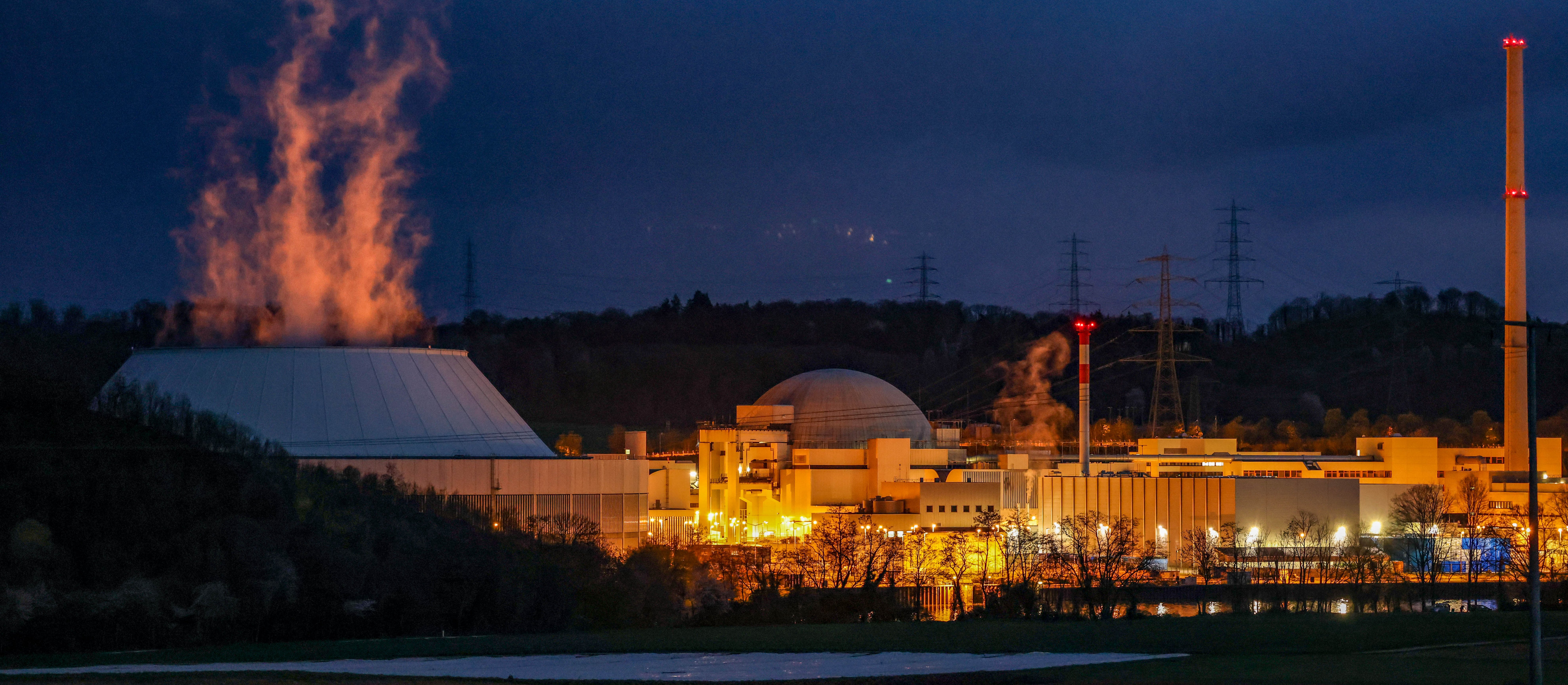 Niemcy biją się w piersi. „Odejście od atomu okazało się kosztownym błędem”