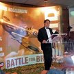 Lider Brytyjskiej Partii Narodowej Nick Griffin przemawia na spotkaniu w Coventry (zdjęcie z 1 marca