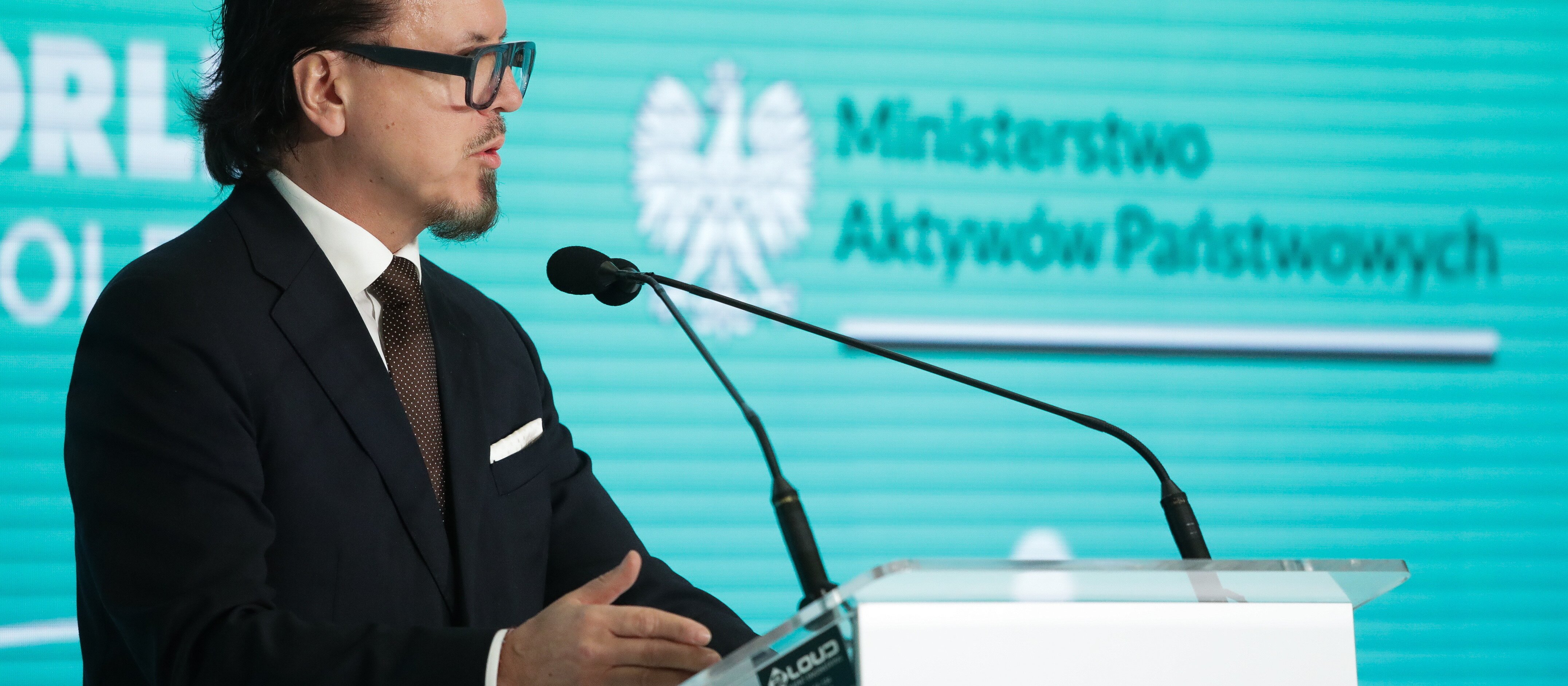 Political chess in State Treasury companies is turning up the carousel of CEOs on the Warsaw Stock Exchange