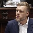 Zandberg: Protestuje paru milionerów i ich polityczne pacynki z brunatnych ław