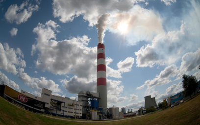 Ostatni blok węglowy w Polsce łapie opóźnienie
