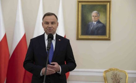 "Gratulacje Dudzie złożyli Farage i rosyjscy pranksterzy"