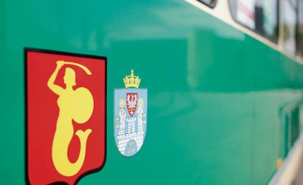 Co powinna zawierać umowa o wykonanie projektu herbu