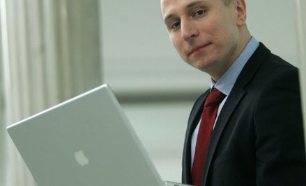 PO ukarało posła za protesty pod oknem Tuska