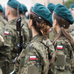 MON zajmie się nierównym traktowaniem matek w wojsku