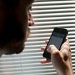 Na ekran smartfona patrzymy co najmniej 100 razy dziennie