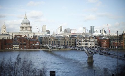 Przez Londyn do centrum świata