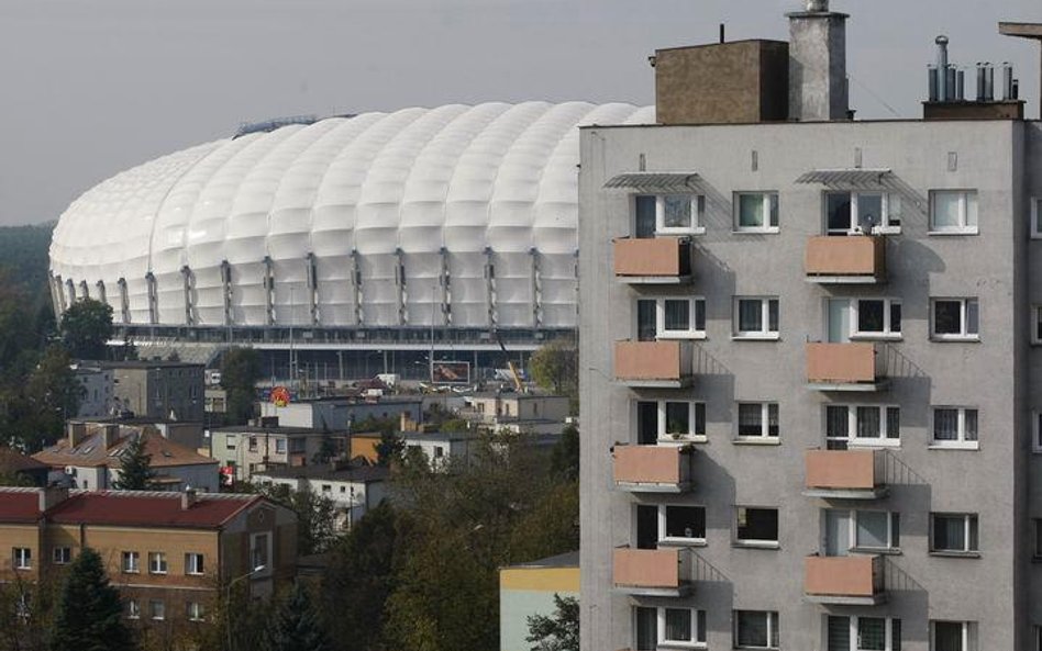 Zabudowania w pobliżu stadionu Lecha Poznań