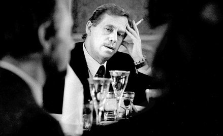 Materiały do filmu powstawały przez 13 lat, a Havel jawi się w finalnym obrazi jako człowiek nielubi