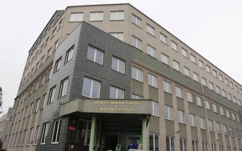 Od godziny 14 KRS pracuje normalnie