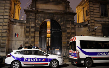 Francja: Policjanci bawili się bronią. Nie żyje funkcjonariuszka