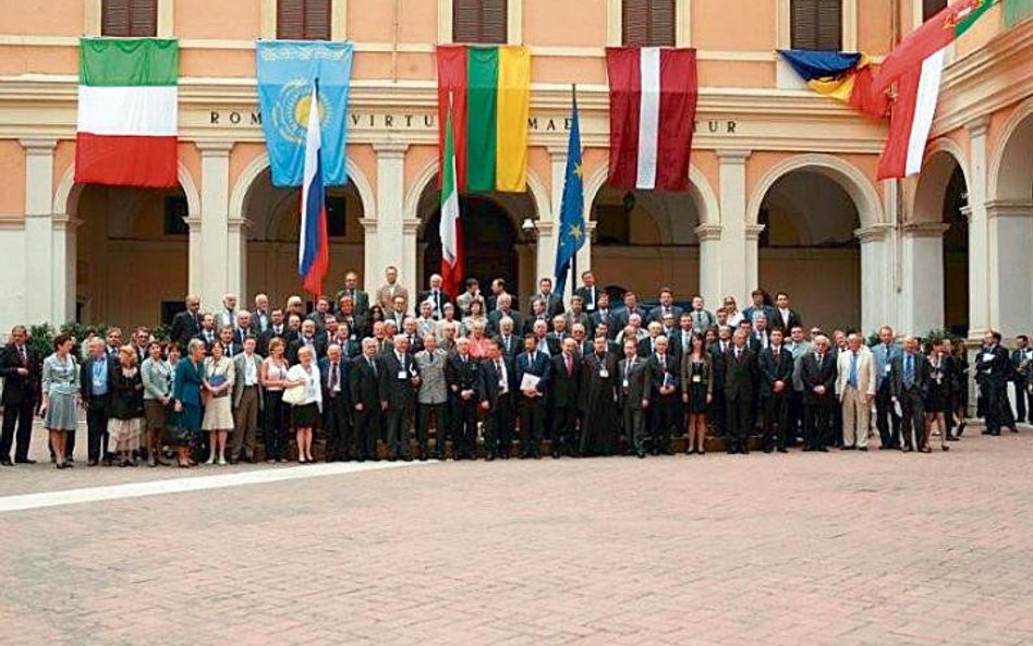 Wśród uczestników forum był m.in. prezydent Włoch Giorgio Napolitano, politycy, naukowcy, przedsiębi