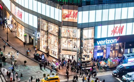 H&M chce zamknąć setki sklepów