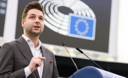 Patryk Jaki: Piąty kamień milowy to odpuszczenie Ukrainy