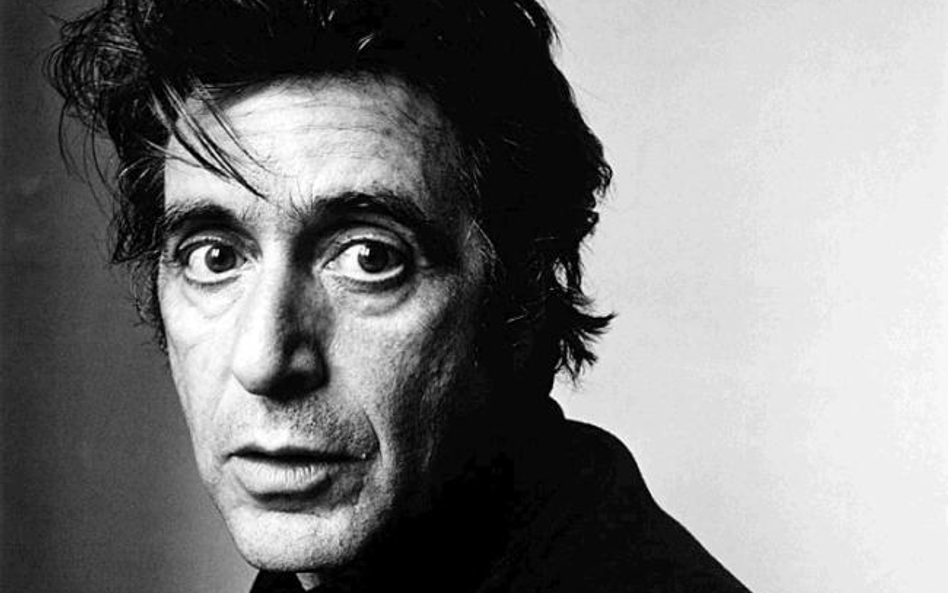 Ten portret Ala Pacino powstał w Nowym Jorku w 1995 roku; fot. Irving Penn