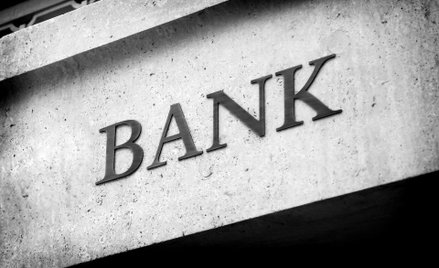 Zysk sektora powoli pnie się