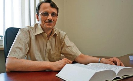 Jarosław Świeczkowski, komornik przy Sądzie Rejonowym w Wejherowie, wykładowca w Katedrze Postępowan
