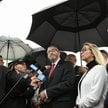 Jedwabne, 10.07.2025. Europoseł Grzegorz Braun podczas odsłonięcia alei pamięci z 7 głazami i tablic