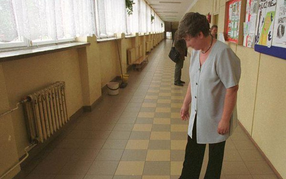 Likwidacja szkoły a odprawy dla nauczycieli