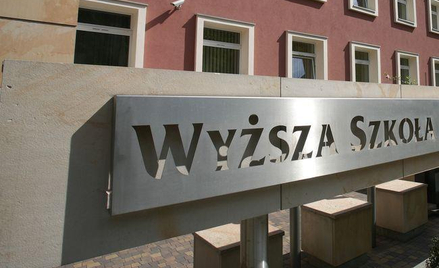 Placówki objęte systemem oświaty, instytuty badawcze i centra badawczo-rozwojowych nie płacą podatku
