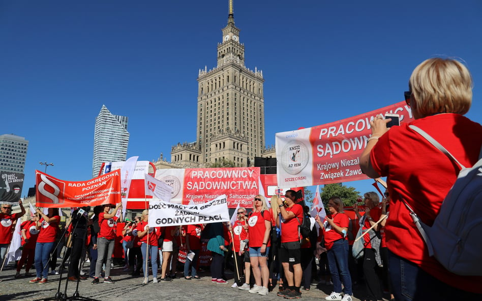 Polskie sądy zachorowały. Procesy mogą trwać jeszcze dłużej