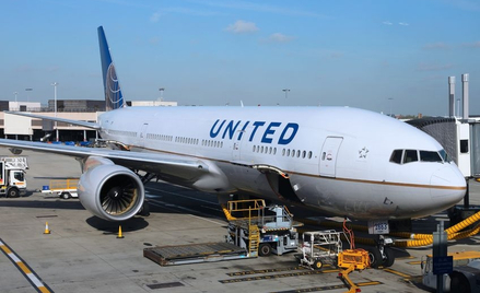 Szkocja: Zatrzymano dwóch pilotów linii United Airlines. Są podejrzani o picie alkoholu tuż przed lo