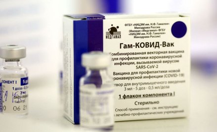 Koronawirus. Kolejne kraje sięgają po rosyjską szczepionkę na COVID-19