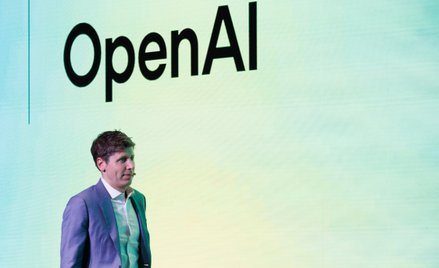 Sam Altman, szef OpenAI, wykonal kolejny krok w kierunku superinteligencji