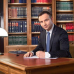 Czy prezydent RP przypisuje sobie kompetencje, których nie gwarantuje mu konstytucja?