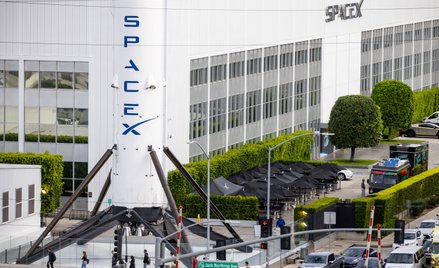 Ogromne pieniądze i wielkie emocje. SpaceX debiutuje na amerykańskiej giełdzie