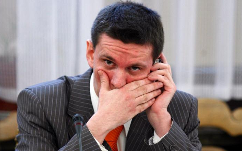 Jednym z nowych szefów służb jest Piotr Bączek, bliski współpracownik Antoniego Macierewicza z czasó