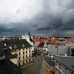 W części kraju możliwe deszcze i burze