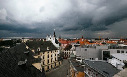 W części kraju możliwe deszcze i burze